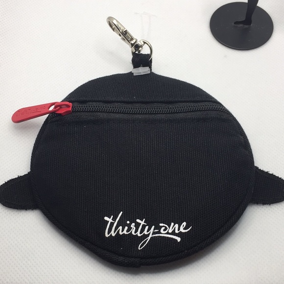 Thirty one penguin 🐧 change purse - Picture 2 of 6